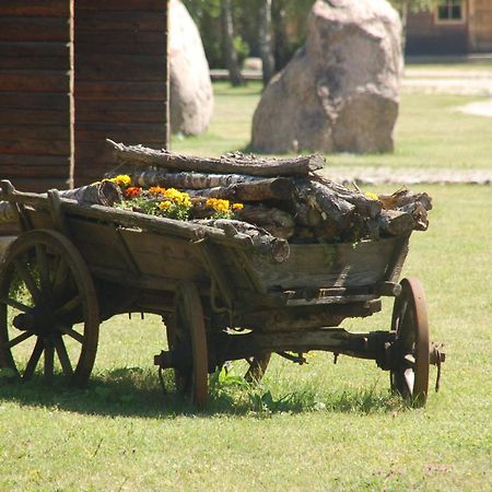 Holiday Village Suur Toell Куресааре Екстериор снимка